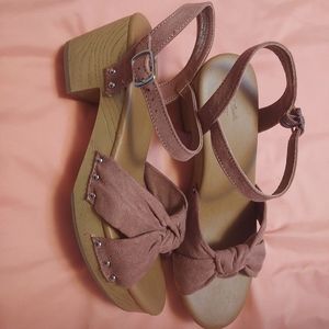 Universal three wedges